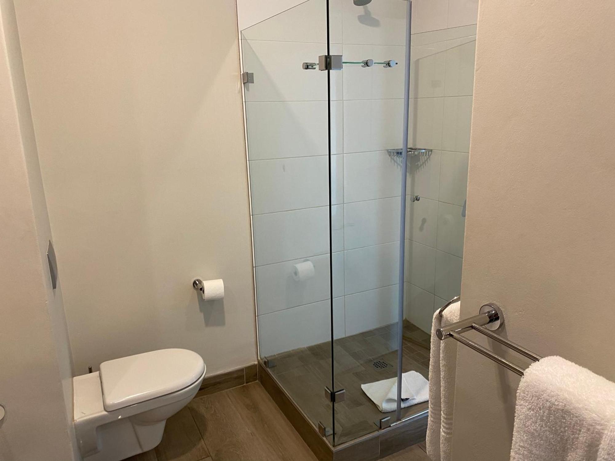 Luxurious 2 Bedroom @ The Regency Pretoria